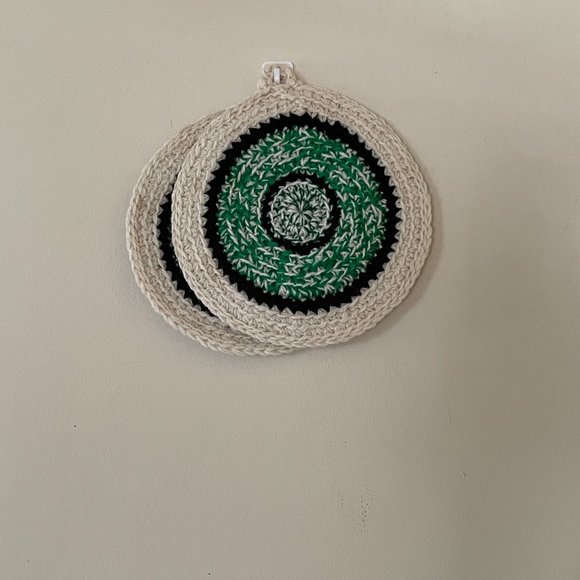 Crochet Pot Holders, Handmade Kitchen Decor, Trivet, Crochet Gifts for Mom - Picture 6 of 8